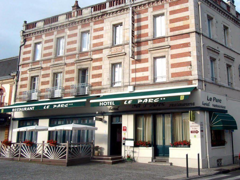 Hotel Restaurant Le Parc Moulins  Exterior photo